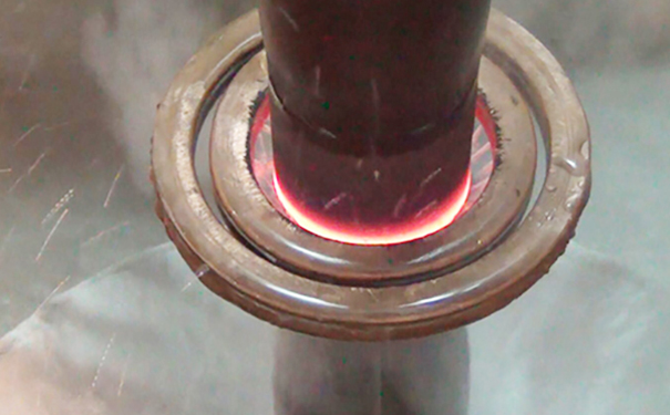 全自動(dòng)數(shù)控淬火機(jī)床