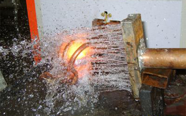 工頻淬火設(shè)備 工頻淬火設(shè)備